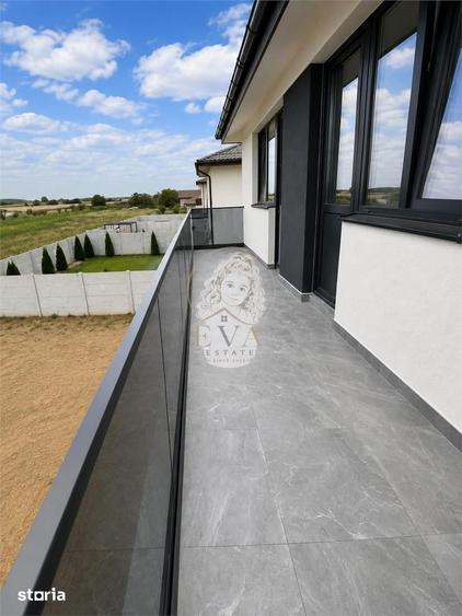Casă cu 3 camere cu Teren 450 Mp în Berceni