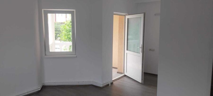 Spațiu comercial, de 30 mp, în Cetate