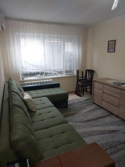 Garsonieră decomandată în Baicului