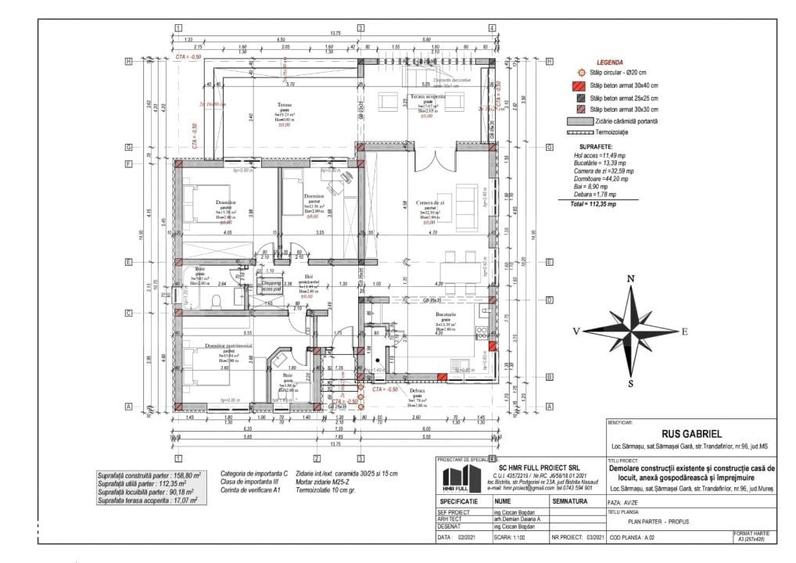 Casă cu 3 camere cu Teren 1354 Mp în Central