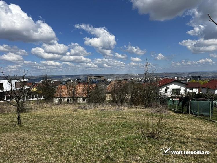 Teren Construcții intravilan de 608 mp, în Europa