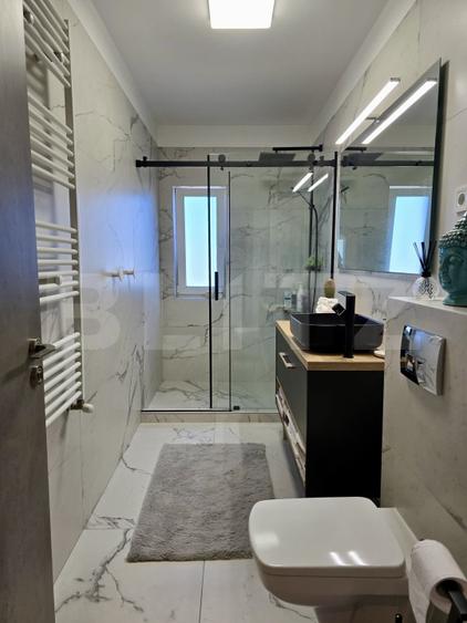 Apartament cu 4 camere decomandat, mobilat în Unirii