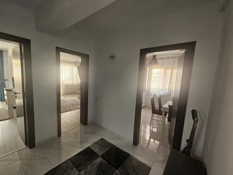 Apartament cu 2 camere decomandat în Craiovei