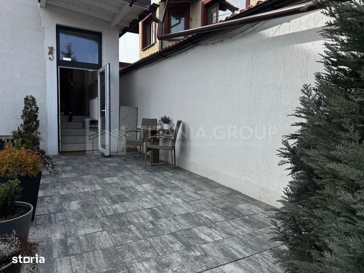 Spațiu comercial, de 50 mp, în Central
