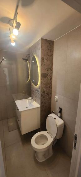 Apartament cu 3 camere decomandat în Lujerului