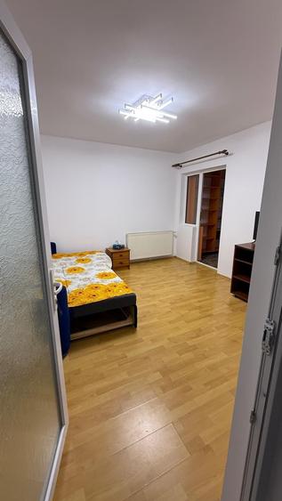 Casă cu 4 camere cu Teren 550 Mp în Moșoaia