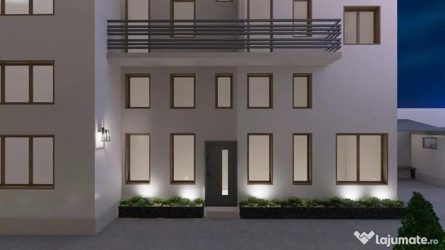 Apartament cu 3 camere decomandat în Victoriei