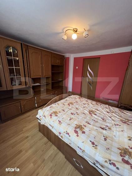 Casă cu 10 camere cu Teren 1300 Mp în Central