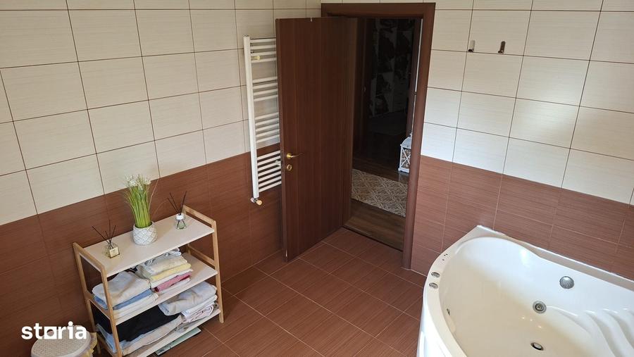 Apartament Tip Vila | 4 Camere | 182 mp | Curte Privata 200 mp - 3