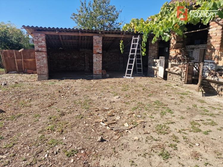 Casă individuală cu 3 camere cu Teren 647 Mp în Moșnița Veche