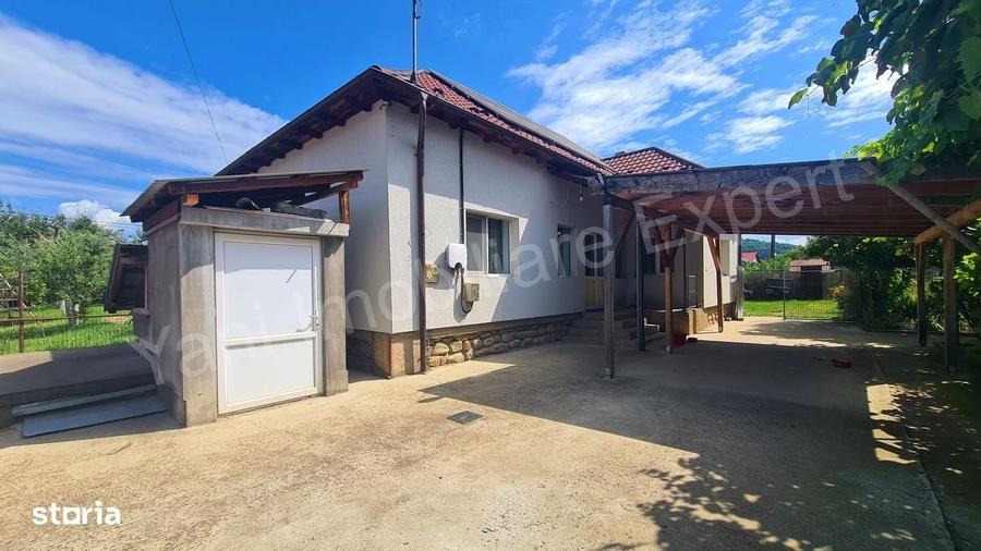 Casă cu 3 camere cu Teren 605 Mp în Albești