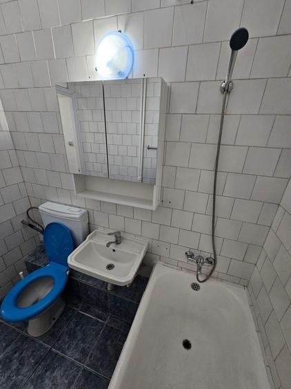 Apartament cu 2 camere semidecomandat, mobilat în Brâncoveanu