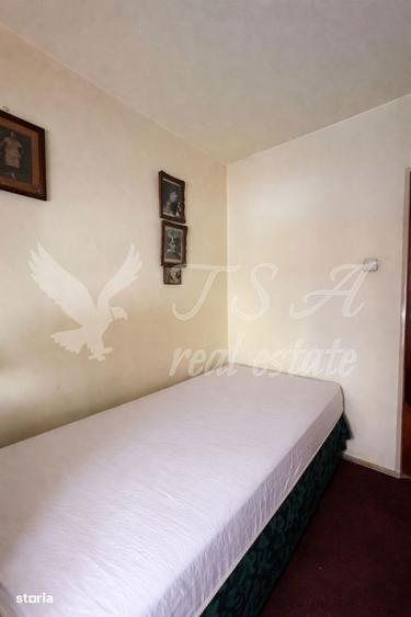 Apartament cu 3 camere decomandat în Rahova