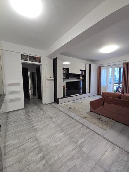 Apartament cu 2 camere decomandat în Dobroești
