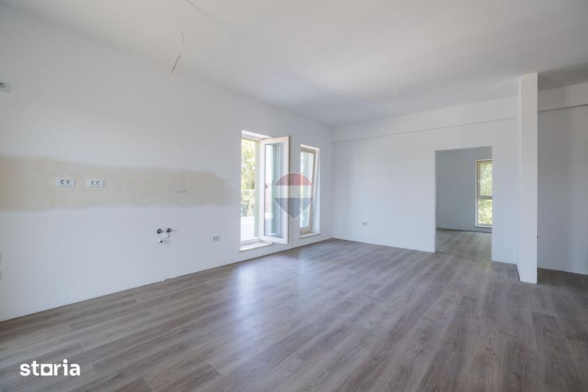 Apartament cu 3 camere în Tractorul