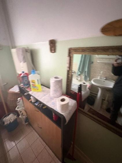Apartament cu 3 camere semidecomandat în Lucăcești