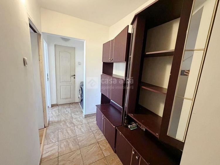 Apartament cu 3 camere decomandat în Alexandru cel Bun