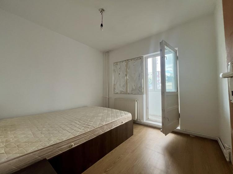 Apartament cu 4 camere decomandat, mobilat în Freidorf