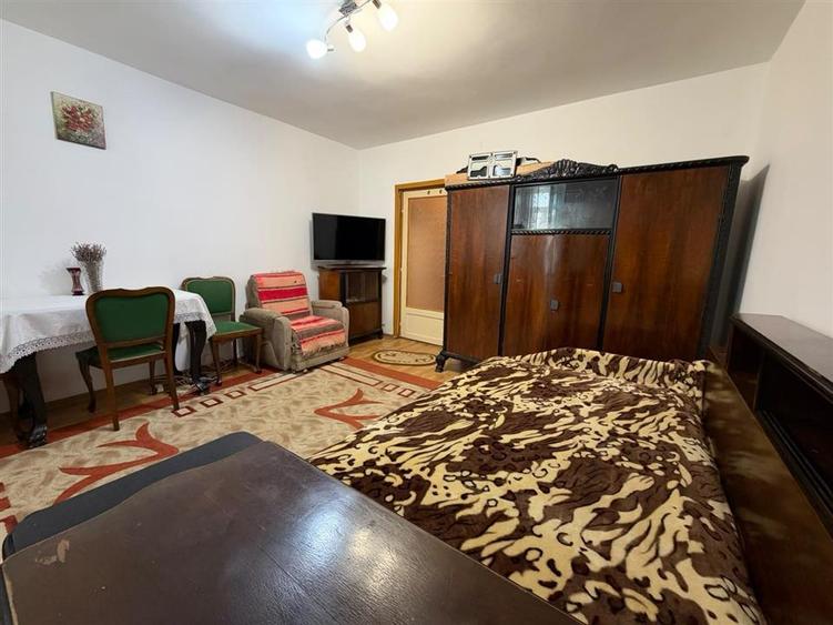 Garsonieră decomandată, mobilată în Tătărași