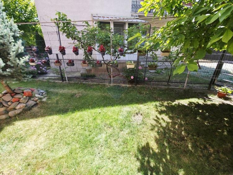 Casă individuală cu 3 camere cu Teren 205 Mp în Central