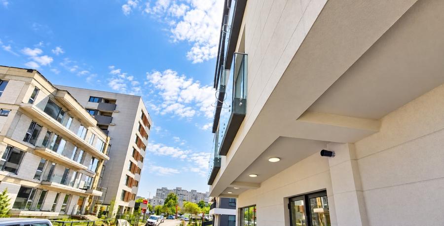 Apartament cu 3 camere, mobilat în Universitate