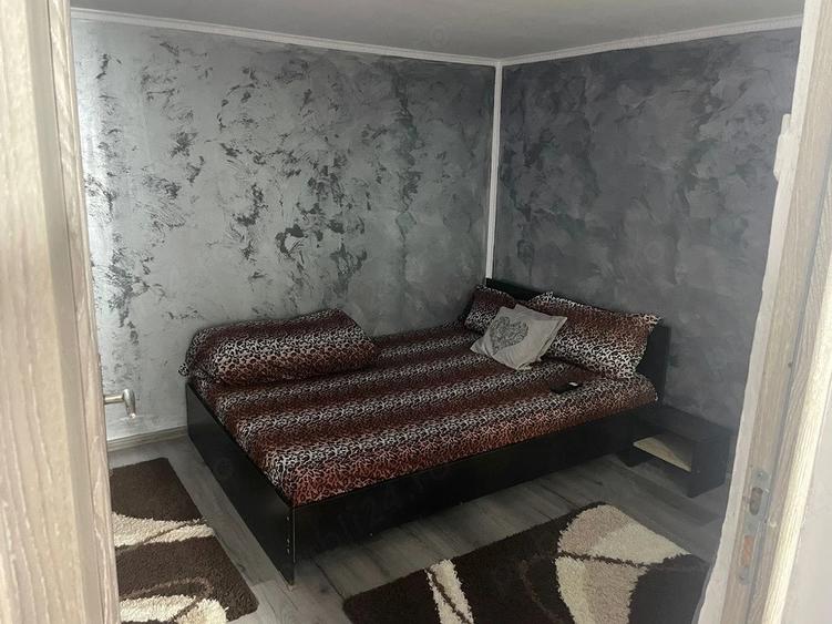 Casă cu Teren 1600 Mp în Fundeni