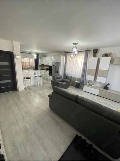 Casă cu Teren 250 Mp în Gilău