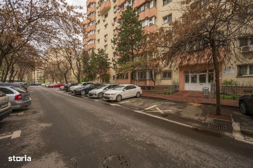Garsonieră decomandată în Nerva Traian