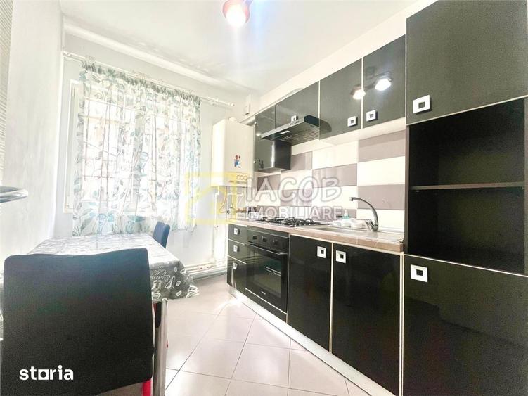Apartament 2 camere, etaj 1, zona ultracentrala - 4