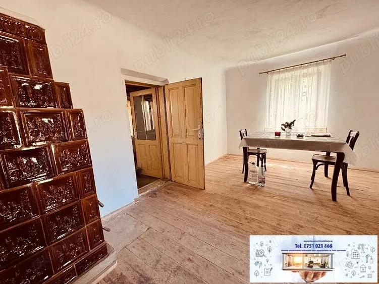 Casă cu 2 camere cu Teren 990 Mp în Central