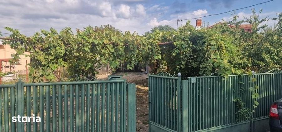 Casă cu 3 camere cu Teren 59 Mp în Răzvad