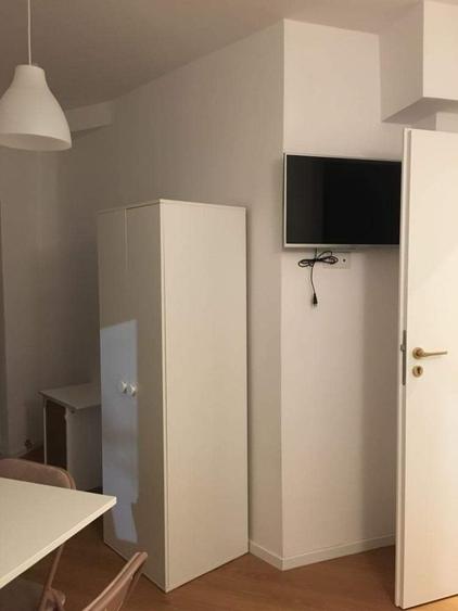 Garsonieră de închiriat - ULTRACENTRAL - vedere superbă - 6