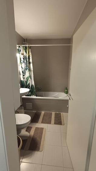 Apartament cu 2 camere decomandat în Avantgarden