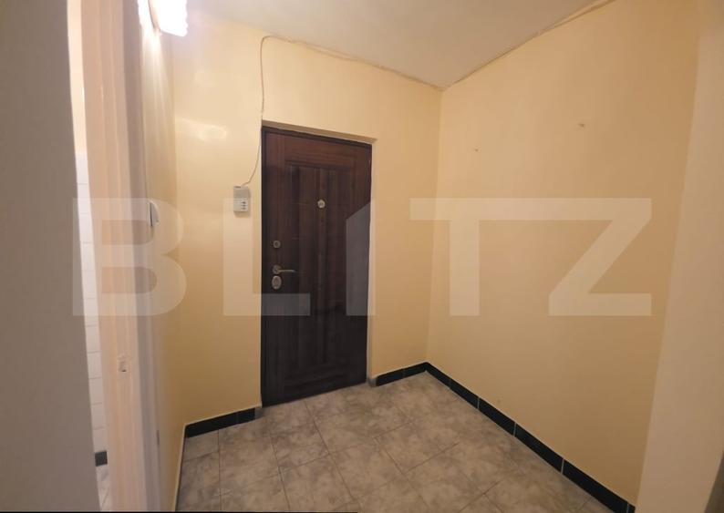 Apartament cu 3 camere decomandat, mobilat în Calea Sighisoarei