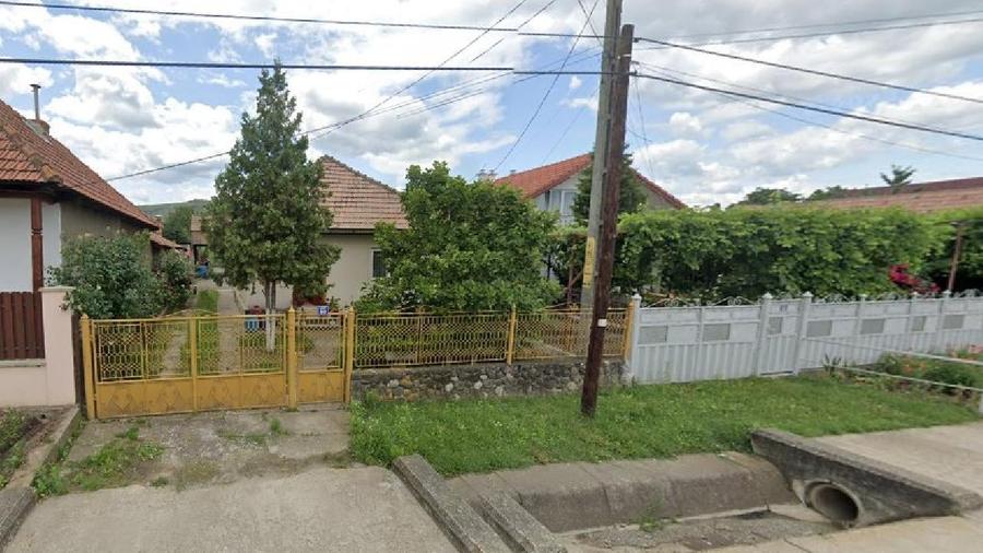 Casă individuală cu 4 camere cu Teren 525 Mp în Pârgărești