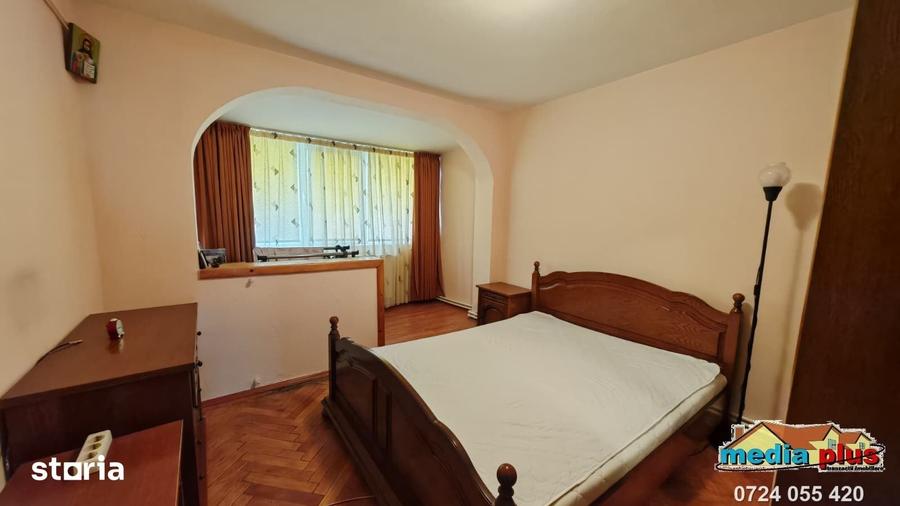 Apartament cu 3 camere decomandat în Țiglina 2
