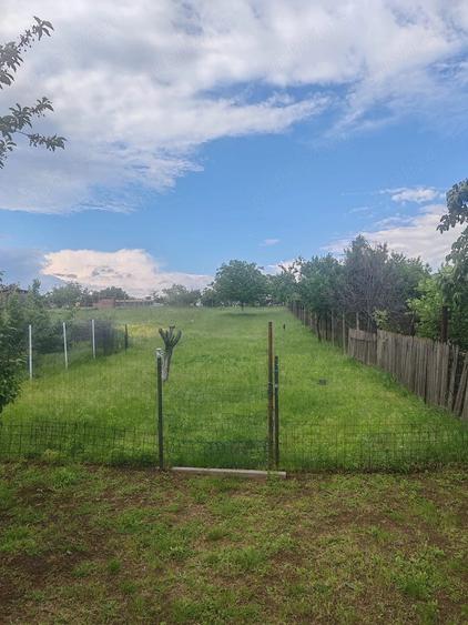 Teren de 886 mp, în Valea Călugărească