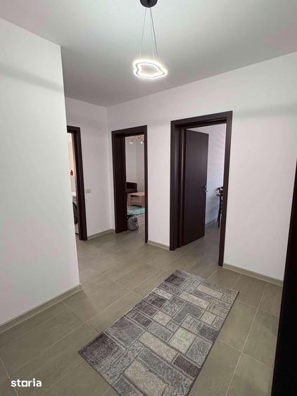 Apartament cu 2 camere decomandat în Sânpetru