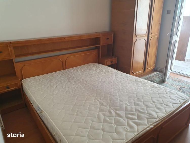 Apartament cu 2 camere decomandat în Valea Aurie