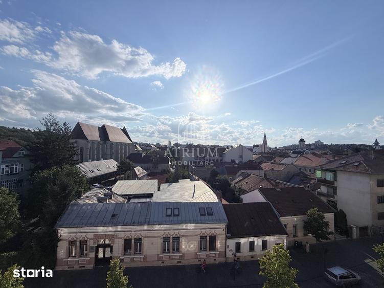 Apartament cu 3 camere în Central