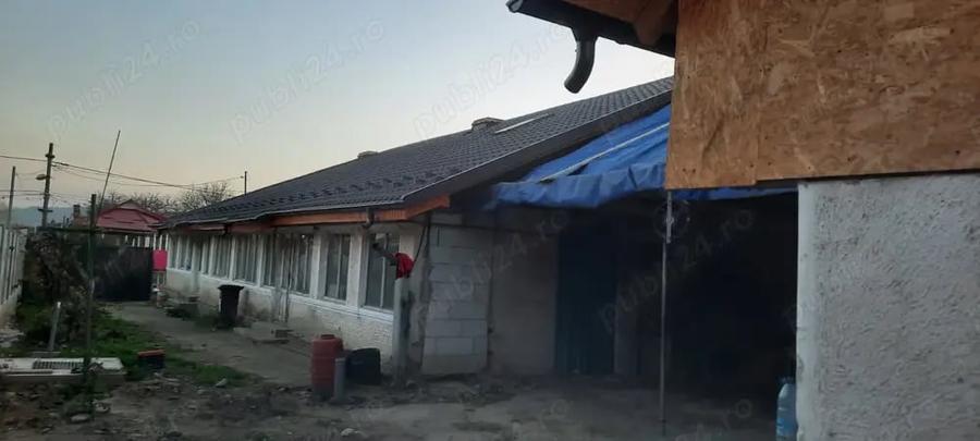 Casă cu 4 camere în Onești
