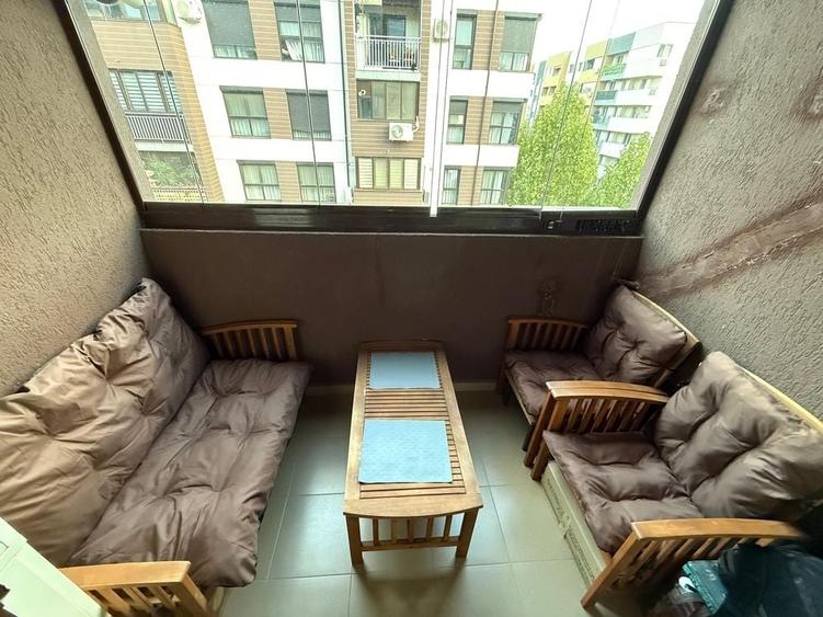Apartament cu 2 camere decomandat în Apărătorii Patriei