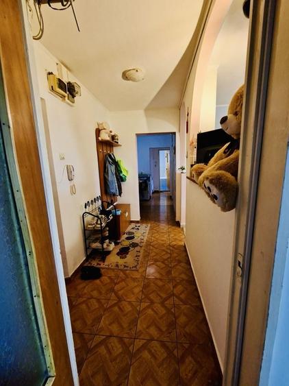 Apartament cu 3 camere decomandat în 1 Decembrie 1918