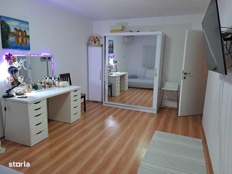 Apartament cu 2 camere decomandat în Micro 16