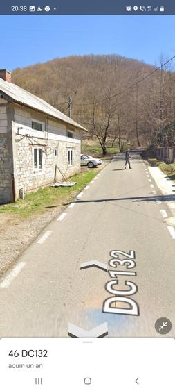 Casă cu 4 camere cu Teren 400 Mp în Central
