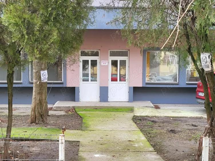 Spațiu comercial, de 20 mp, în Central