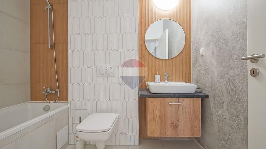 Apartament cu 2 camere decomandat în Avantgarden