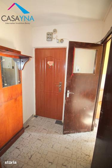 Apartament cu 2 camere semidecomandat în Cornișa
