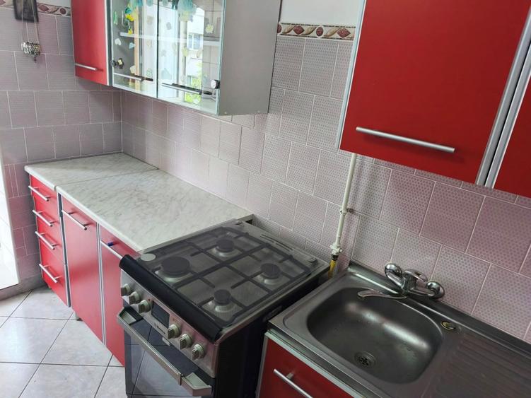 Apartament cu 2 camere decomandat în Hipodrom