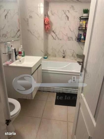 Apartament cu 4 camere decomandat în Păcurari